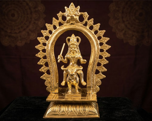 Panchalohm idols and statue