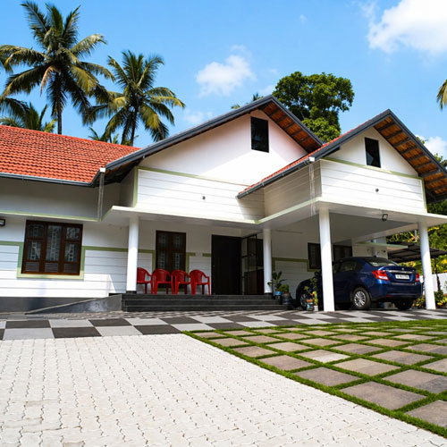 Thayyil Builders delivers reliable construction and real estate solutions, 
